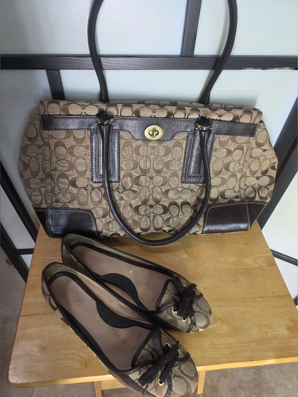 Coach Tote Bag & Shoes Signature Canvas Tote Brown with Dark Brown Trim SIZE 11